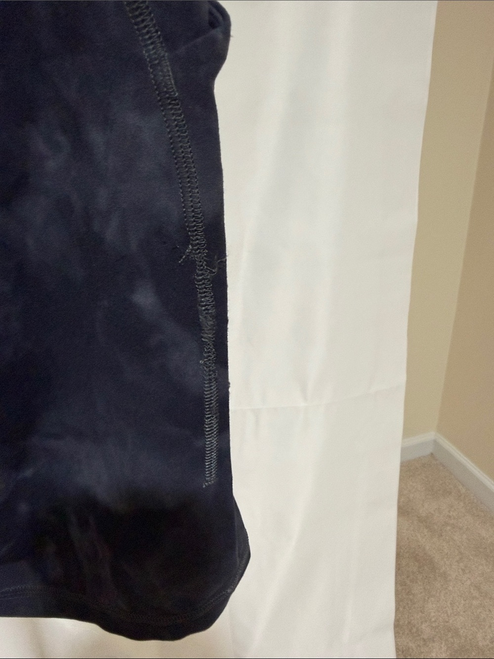 Lululemon High-Rise Wunder Train shorts - Picture 4 of 6